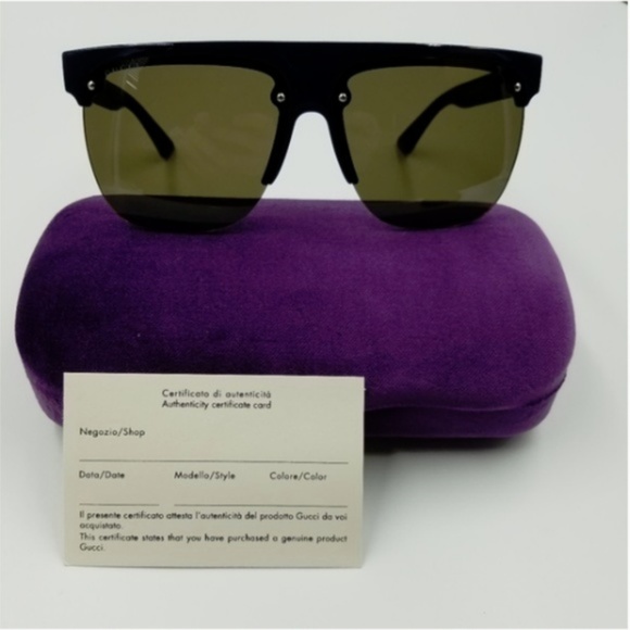 Other - NWT Authentic Gucci Blue/Black Sunglasses